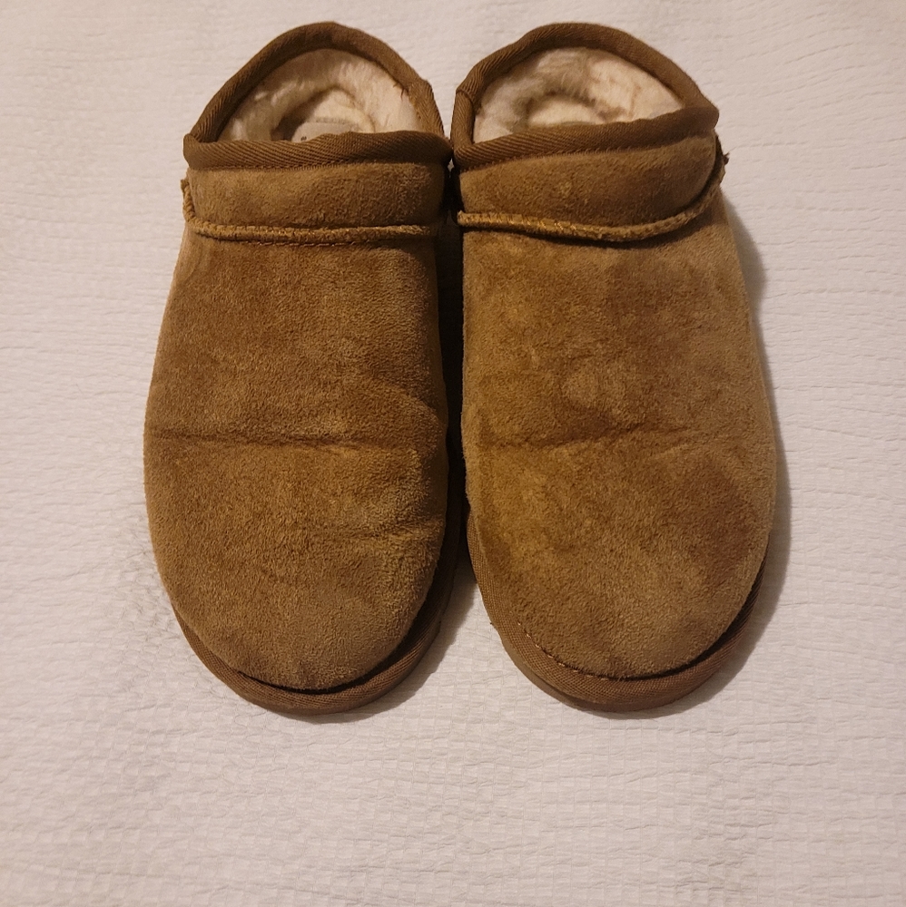 Ugg classic slipper
